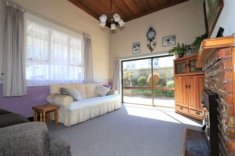 Photo of property in 52 Cordelia Street, Stratford, 4332