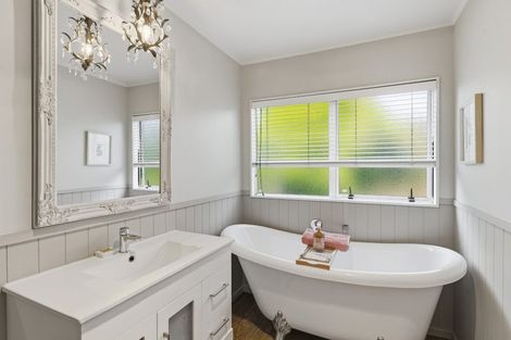 Photo of property in 34 Cedar Drive, Paraparaumu Beach, Paraparaumu, 5032