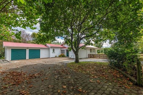 Photo of property in 49 Joblins Road, Levin, 5571