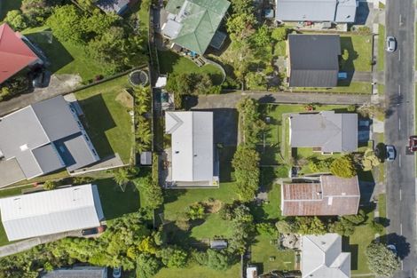 Photo of property in 43 Cedar Street, Maungaraki, Lower Hutt, 5010