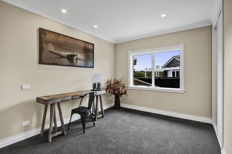 Photo of property in 22 Maple Crescent, Whalers Gate, New Plymouth, 4310