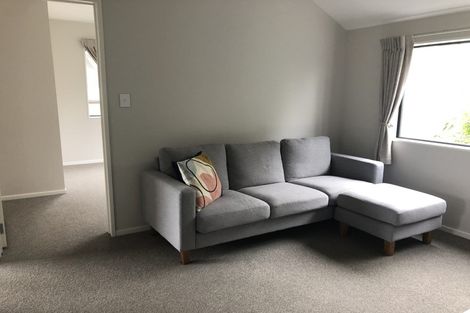 Photo of property in 750a East Coast Road, Pinehill, Auckland, 0630