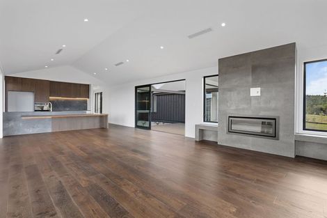 Photo of property in 32 Taha Puke Road, Okura Bush, Silverdale, 0794