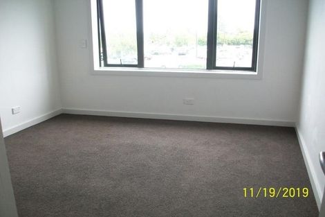 Photo of property in 228 Te Atatu Road, Te Atatu South, Auckland, 0610