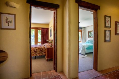 Photo of property in 4 Awaroa Lane, Sumner, Christchurch, 8081