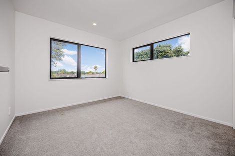 Photo of property in 13a John Walker Drive, Manurewa, Auckland, 2102