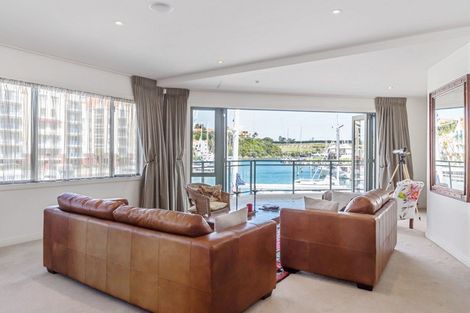 Photo of property in 117 Waterside Crescent, Gulf Harbour, Whangaparaoa, 0930