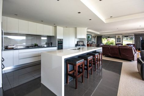 Photo of property in 26 Russell Street, Picton, 7220