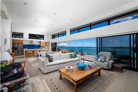 Photo of property in 180 Te Wahapu Road, Russell, 0272