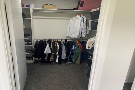 Photo of property in 14 Lewis Place, Highbury, Palmerston North, 4412