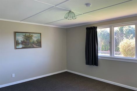 Photo of property in 67 Orawia Road, Tuatapere, 9620
