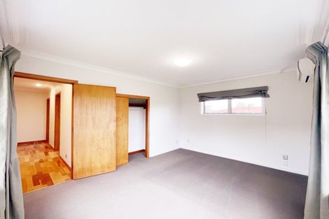 Photo of property in 38 Tui Glen Road, Birkenhead, Auckland, 0626