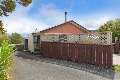 Photo of property in 1/20 Gentian Street, Timberlea, Upper Hutt, 5018