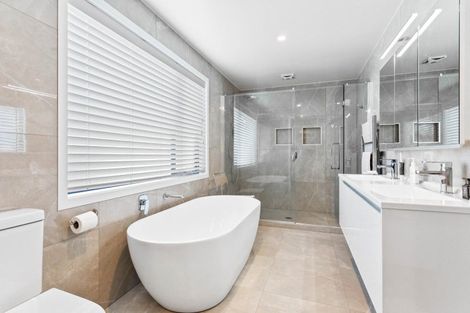 Photo of property in 352d Beach Road, Mairangi Bay, Auckland, 0630