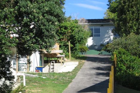 Photo of property in 104 Awaruku Road, Torbay, Auckland, 0630