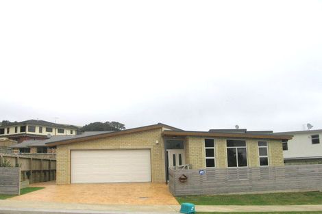 Photo of property in 80 Kentwood Drive, Woodridge, Wellington, 6037