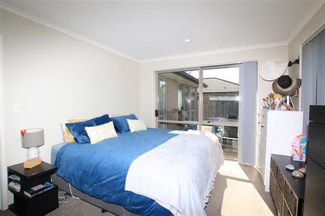 Photo of property in 46 Huntington Park Drive, Greenhithe, Auckland, 0632