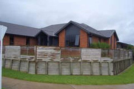 Photo of property in 2 Amberley Place, Flagstaff, Hamilton, 3210