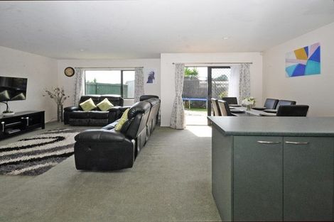 Photo of property in 15/18 Alicante Avenue, Hillpark, Auckland, 2102