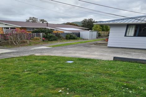 Photo of property in 1/7 Norana Road, Maoribank, Upper Hutt, 5018