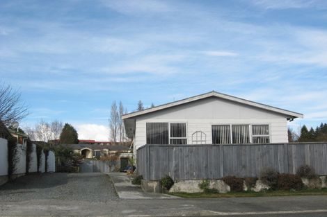 Photo of property in 14 Govan Drive, Te Anau, 9600