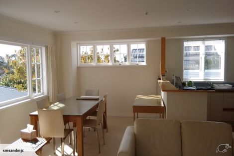 Photo of property in 5b Church Street, Devonport, Auckland, 0624