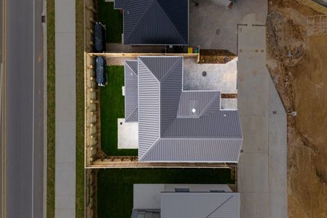 Photo of property in 60 Scenic Rise, Rototuna North, 3281