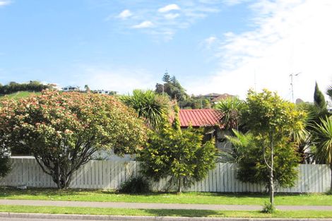 Photo of property in 53 Waitaha Road, Welcome Bay, Tauranga, 3112