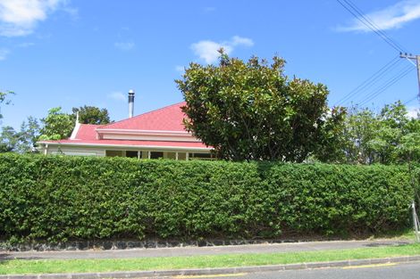 Photo of property in 3 Mozeley Avenue, Devonport, Auckland, 0624