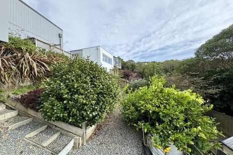 Photo of property in 61 Tamworth Crescent, Newlands, Wellington, 6037