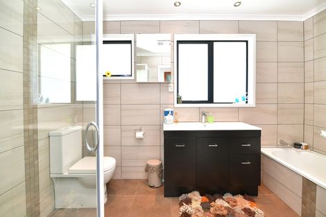 Photo of property in 3291 Kaipara Coast Highway, Glorit, Warkworth, 0984