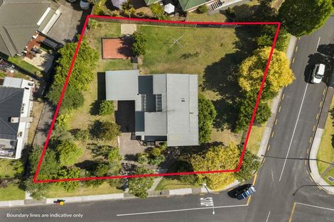 Photo of property in 92 Moore Street, Howick, Auckland, 2014