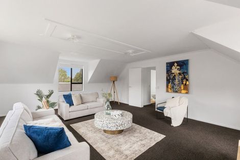 Photo of property in 8 Hamua Place, Waitara, 4320