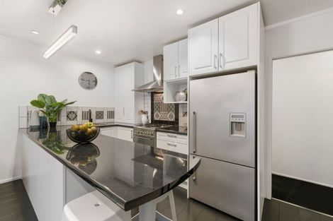 Photo of property in 2/34 Clifton Road, Herne Bay, Auckland, 1011