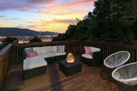 Photo of property in 71a Tirohanga Road, Tirohanga, Lower Hutt, 5010