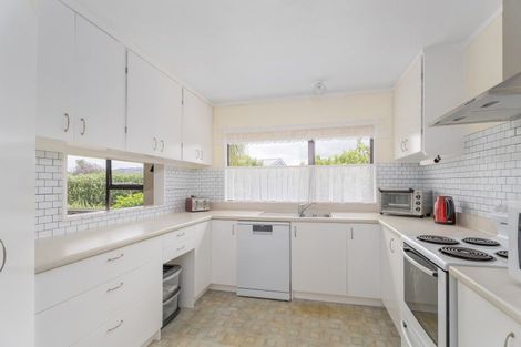 Photo of property in 24 Springbok Avenue, Whitianga, 3510