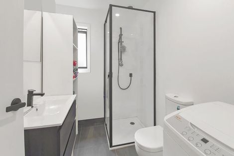 Photo of property in 38 Hawkhurst Road, Lyttelton, 8082