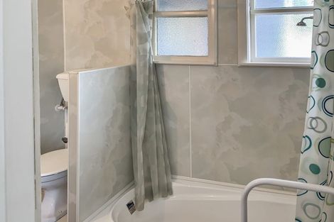 Photo of property in 48 Sladden Street, Naenae, Lower Hutt, 5011