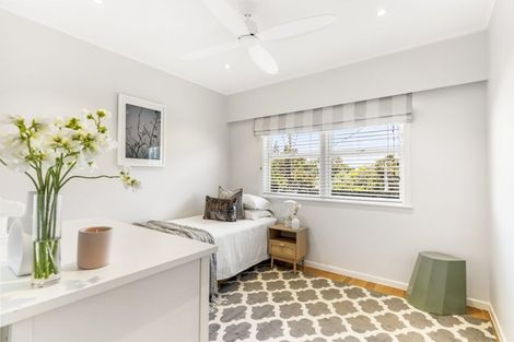 Photo of property in 6 Dell Way, Bucklands Beach, Auckland, 2014