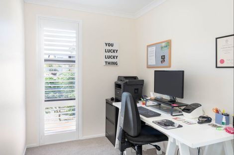 Photo of property in 5 Facilita Avenue, Wharewaka, Taupo, 3330