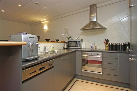 Photo of property in Sirocco Apartments, 302/8 Church Street, Wellington Central, Wellington, 6011