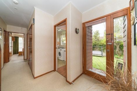 Photo of property in 1 College Street, Awapuni, Palmerston North, 4412