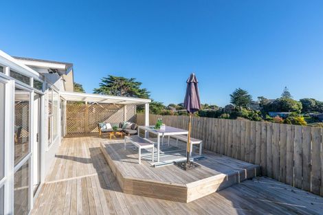 Photo of property in 39 Poplar Avenue, Raumati South, Paraparaumu, 5032