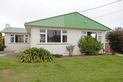 Photo of property in 19 Glendale Crescent, Holmes Hill, Oamaru, 9401
