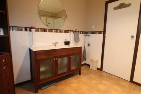 Photo of property in 15 Haswell Street, Eketahuna, 4900