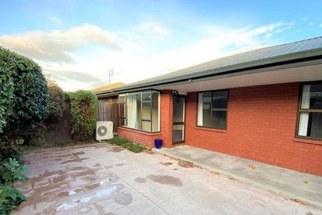 Photo of property in 2 Thorrington Road, Cashmere, Christchurch, 8022