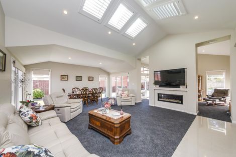 Photo of property in 3 Newmarket Lane, Awapuni, Palmerston North, 4412