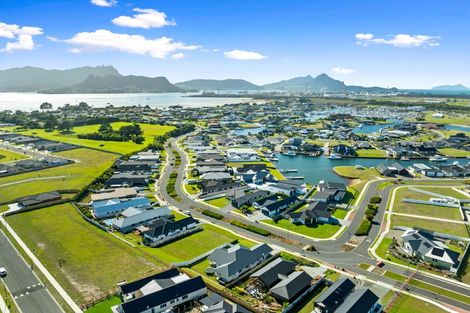 Photo of property in 76 Stace Hopper Drive, One Tree Point, 0118