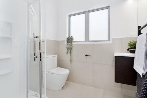 Photo of property in 37 Awatira Drive, Papamoa Beach, Papamoa, 3118