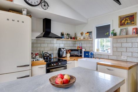 Photo of property in 24 Tararua Street, Pahiatua, 4910